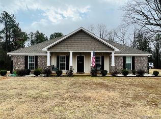 171 Locust Level Rd, Deatsville, AL 36022