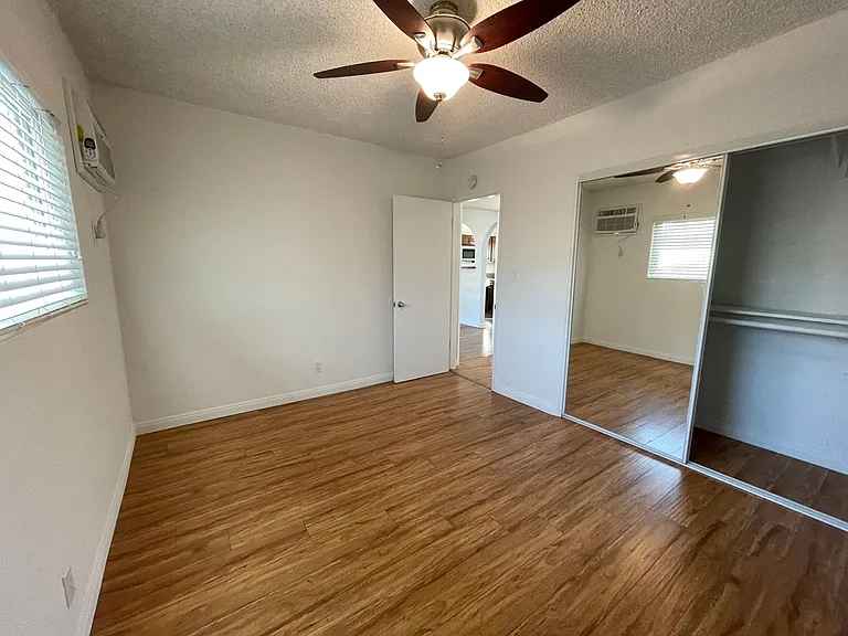 271 Parke St — Photo 20