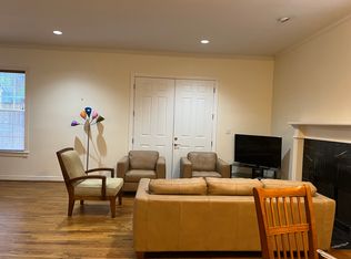 6855 Bellgreen Dr, Houston, TX 77030