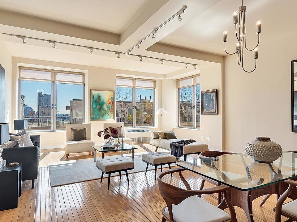 1st image of 252 7th Ave APT 16B
