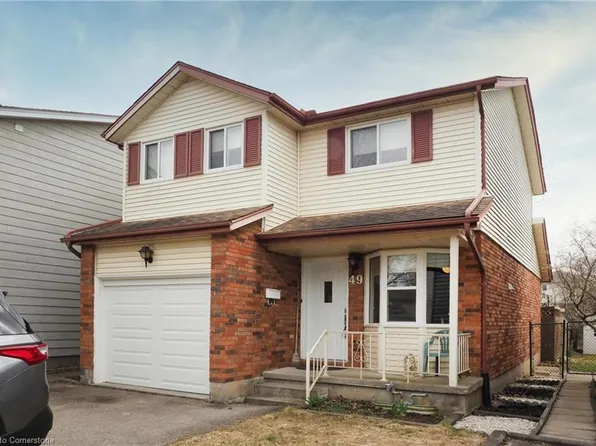 49 Ristau Cres, Kitchener, ON N2E 3A8