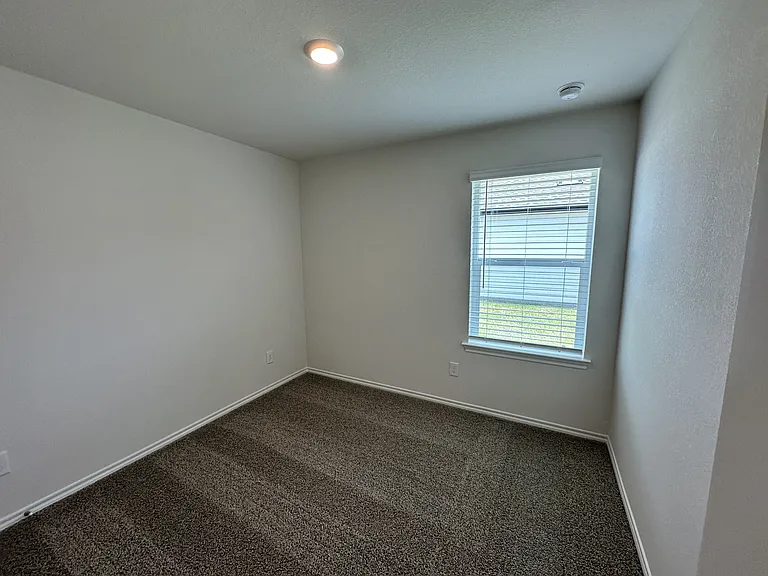 3015 Serenity Ln — Photo 9