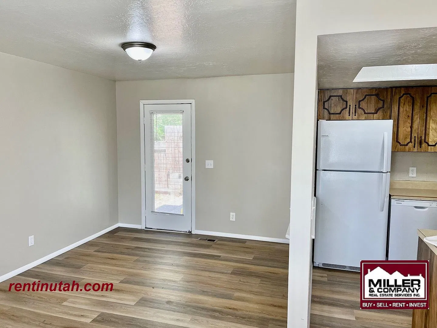 Cute West Jordan Twin Home For Rent!! 7684 S. Sunrise Place (1610 W) — Photo 4