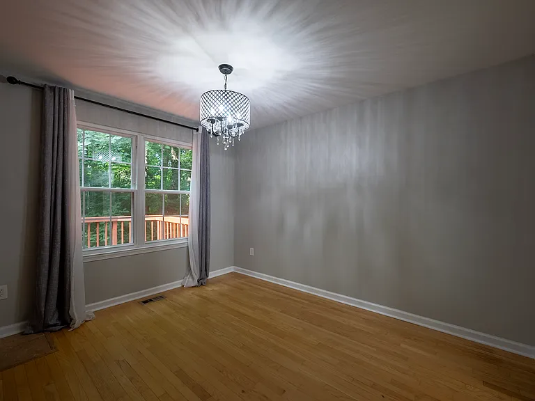 8031 Green Valley Ln — Photo 8