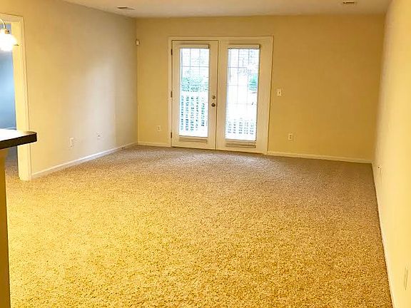 4th image of 1503 Brandonshire Ct