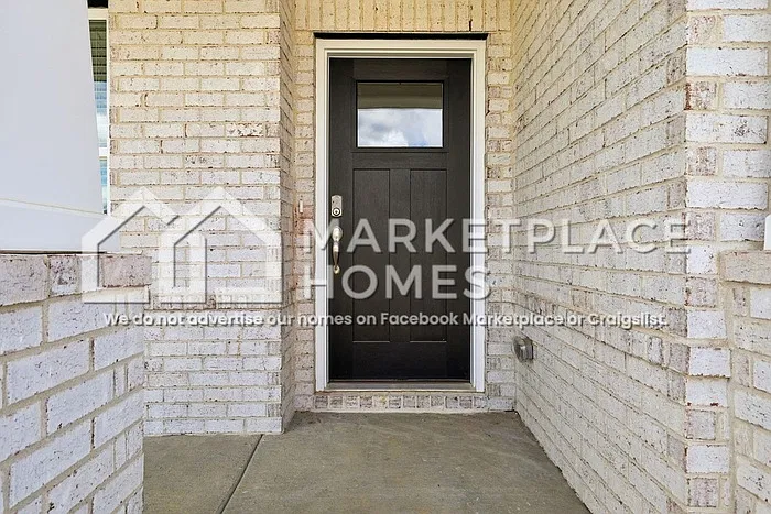 5 bed, 4.0 bath, 3008 sqft, $2,695 — Photo 4