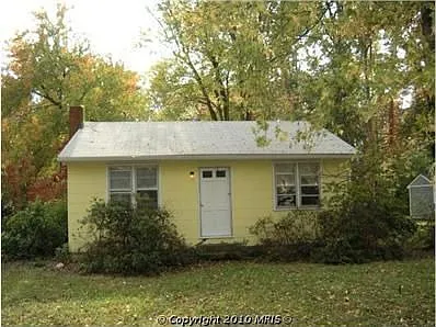 17301 Vickers Dr photo 1