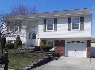 967 N Beecham Rd, Williamstown, NJ 08094