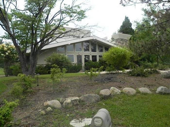 2nd image of 24181 N Grandview Dr