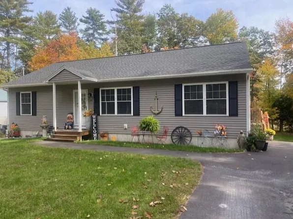 81 Pinecrest Circle, Waterboro, ME 04061