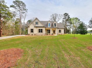 102 Chapel Springs Dr, Eatonton, GA 31024