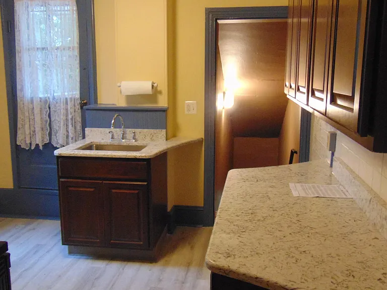 305 Gay St — Photo 15