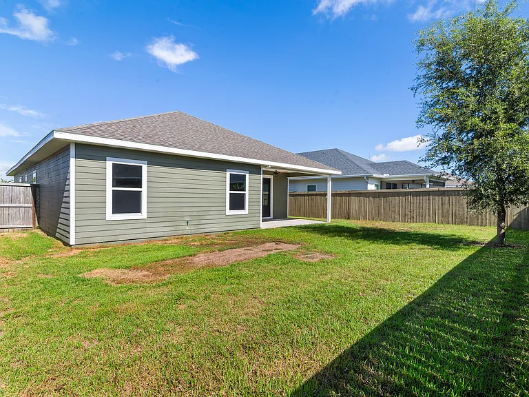 1689 SW 71st Cir — Photo 35