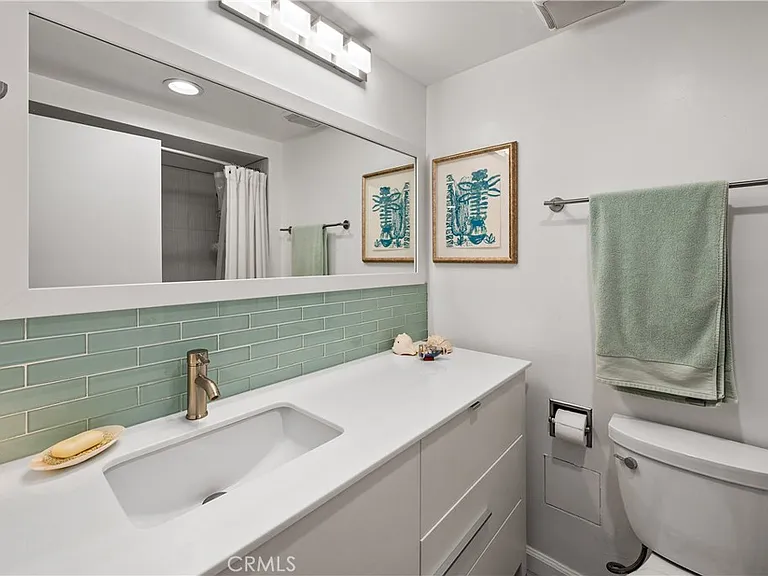 4265 Marina City Dr #511W — Photo 18