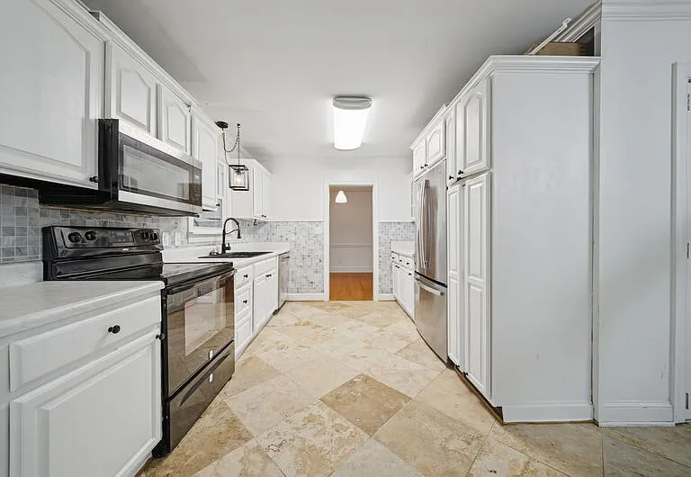 2808 Acres Rd — Photo 11