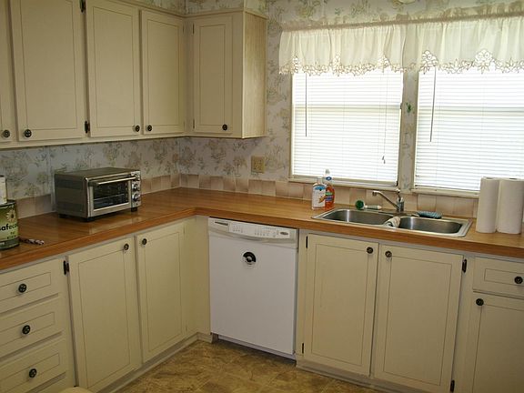 5th image of 6927 SE Sourwood Dr