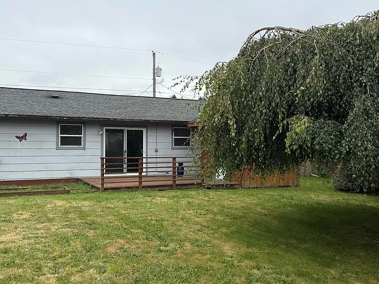 111 Green Acres Dr #A — Photo 2