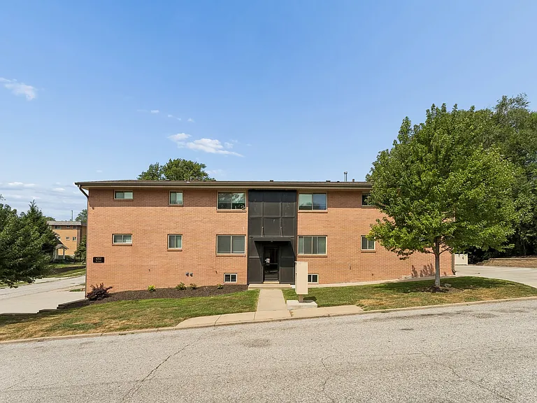 4702 Wakeley St #4 — Photo 17