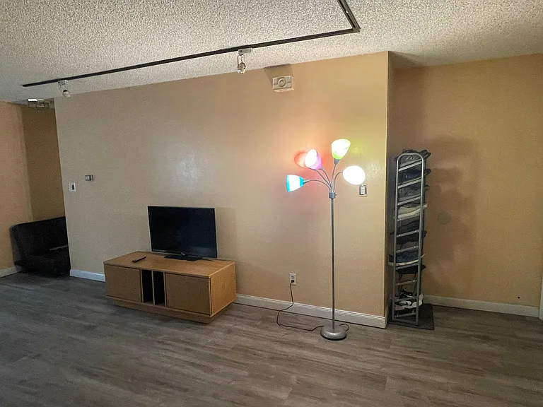 7050 W Cedar Ave #107 — Photo 4