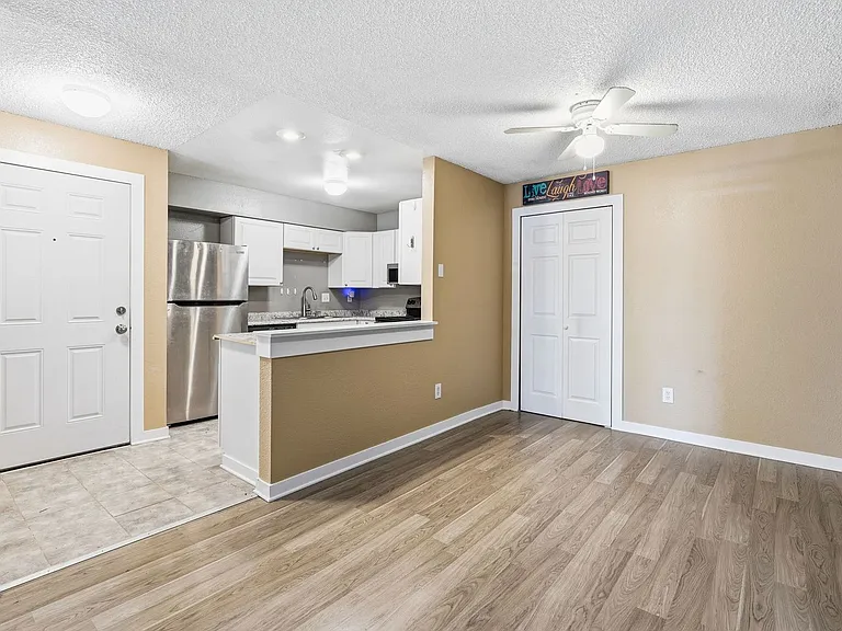 2280 S Oswego Way #201 — Photo 9