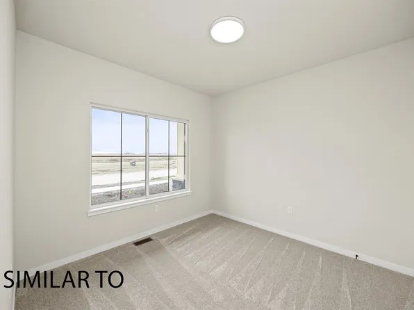 1736 SW Sienna Ct, Grimes, IA 50111