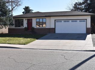7 Wheatridge Dr, Pueblo, CO 81005