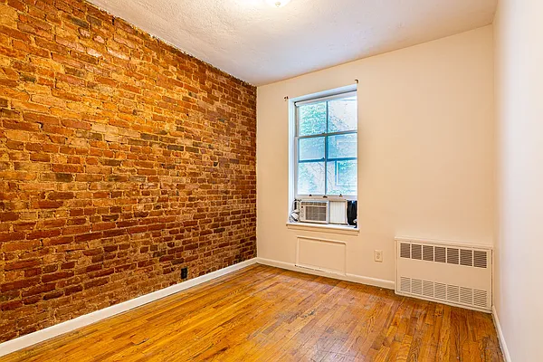 Rented by Corcoran | media 8