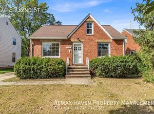874 E 232nd St, Euclid, OH