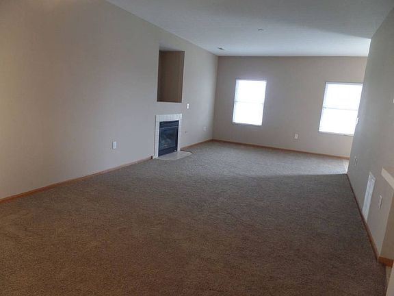 3rd image of 4027 Sweet Shadow Ave