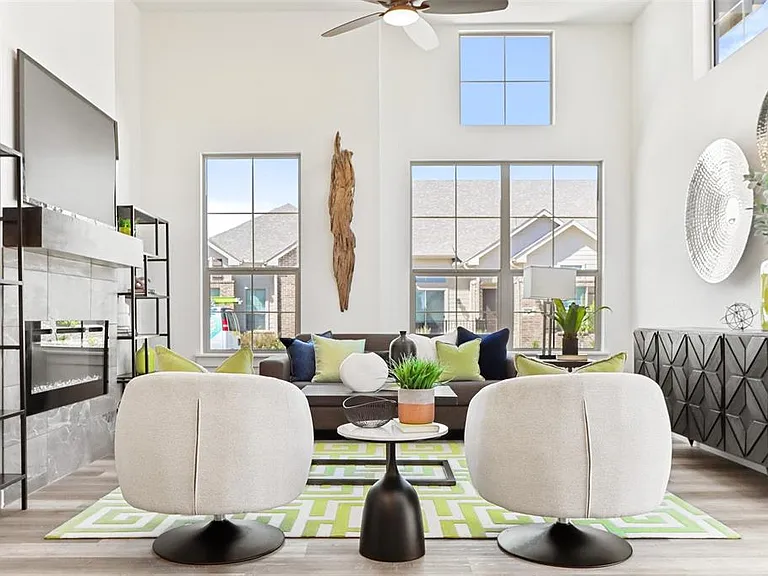The guest seating area is perfect positioned to enjoy abundant sunlight.