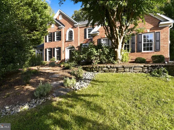 124 Seahawk Ln, Edgewater, MD 21037