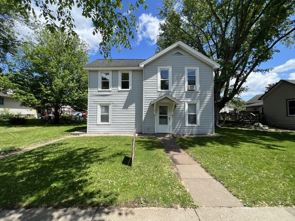 613 N Dewey St #1/2