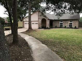 10118 Lost Trail St, Houston, TX 77088