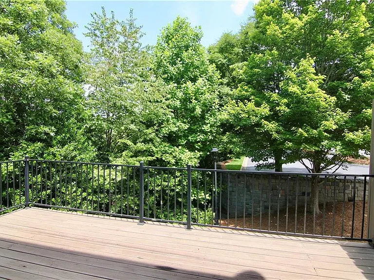 1660 Jardin Ct — Photo 28