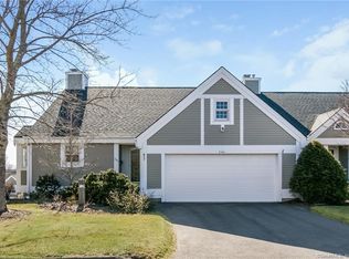 244 Legend Hill Rd #244, Madison, CT 06443