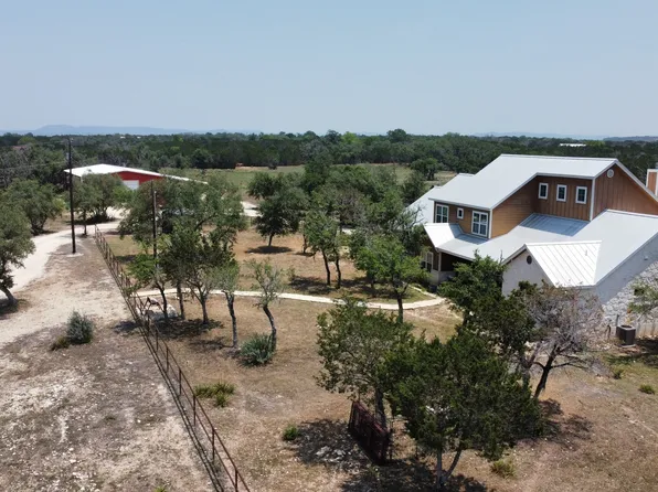 295 mountain view, Pipe Creek, TX 78063