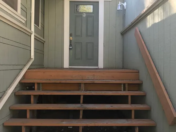 Fern Ave (DD), 215 E Fern Ave #B, Redlands, CA 92373