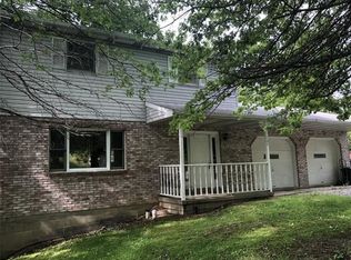 107 Pine Dr, Butler, PA 16001