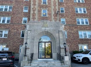 195 Thomas Burgin Pkwy UNIT 304, Quincy, MA 02169