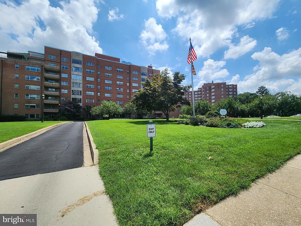1st image of 3601 Greenway #P-1030