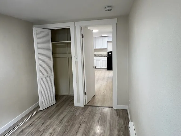 720 E Main St — Photo 11