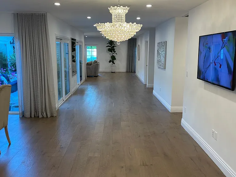 9150 Zelzah Ave — Photo 15