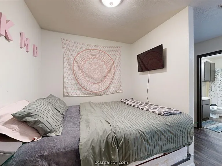 725 Peppertree Dr #22 — Photo 14