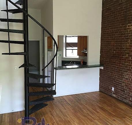 2nd image of 325 E 92nd St APT 5A