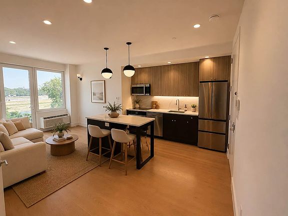 2nd image of 3103 Sedgwick Ave #7B