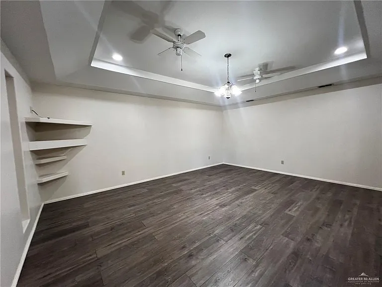 1703 Sunrise Ln — Photo 8