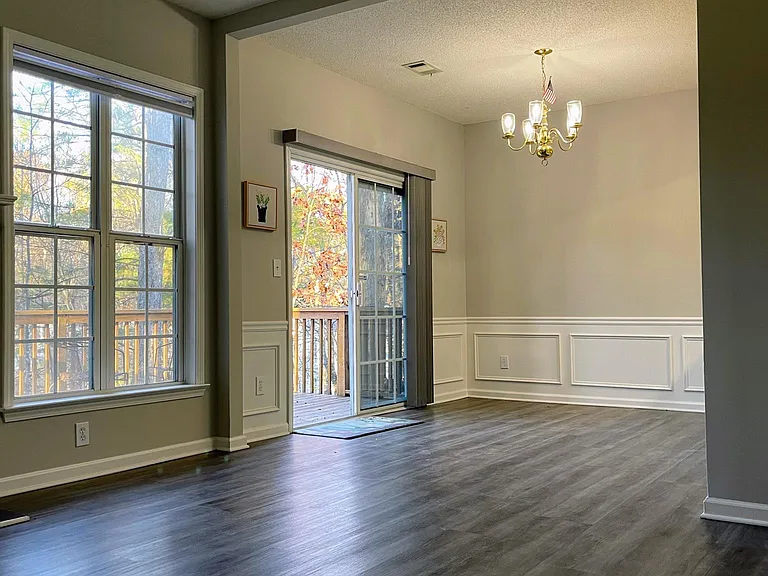 2430 Elkhorn Ter — Photo 3