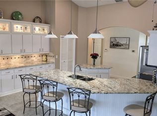 5471 Harborage Dr, Fort Myers, FL 33908