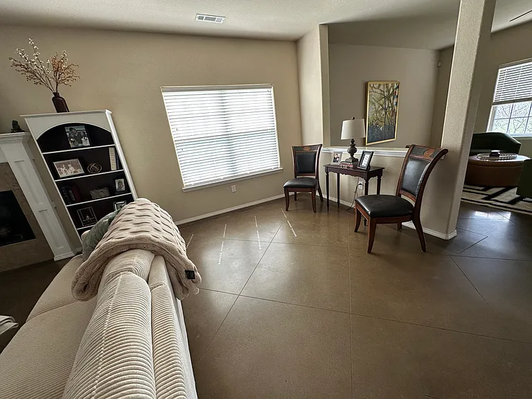 3712 Glenwood Springs St — Photo 47