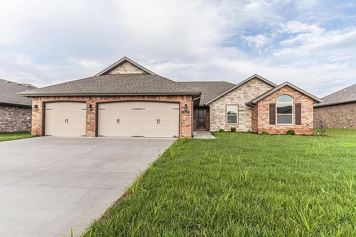 2nd image of 833 E Grouse Rd #22